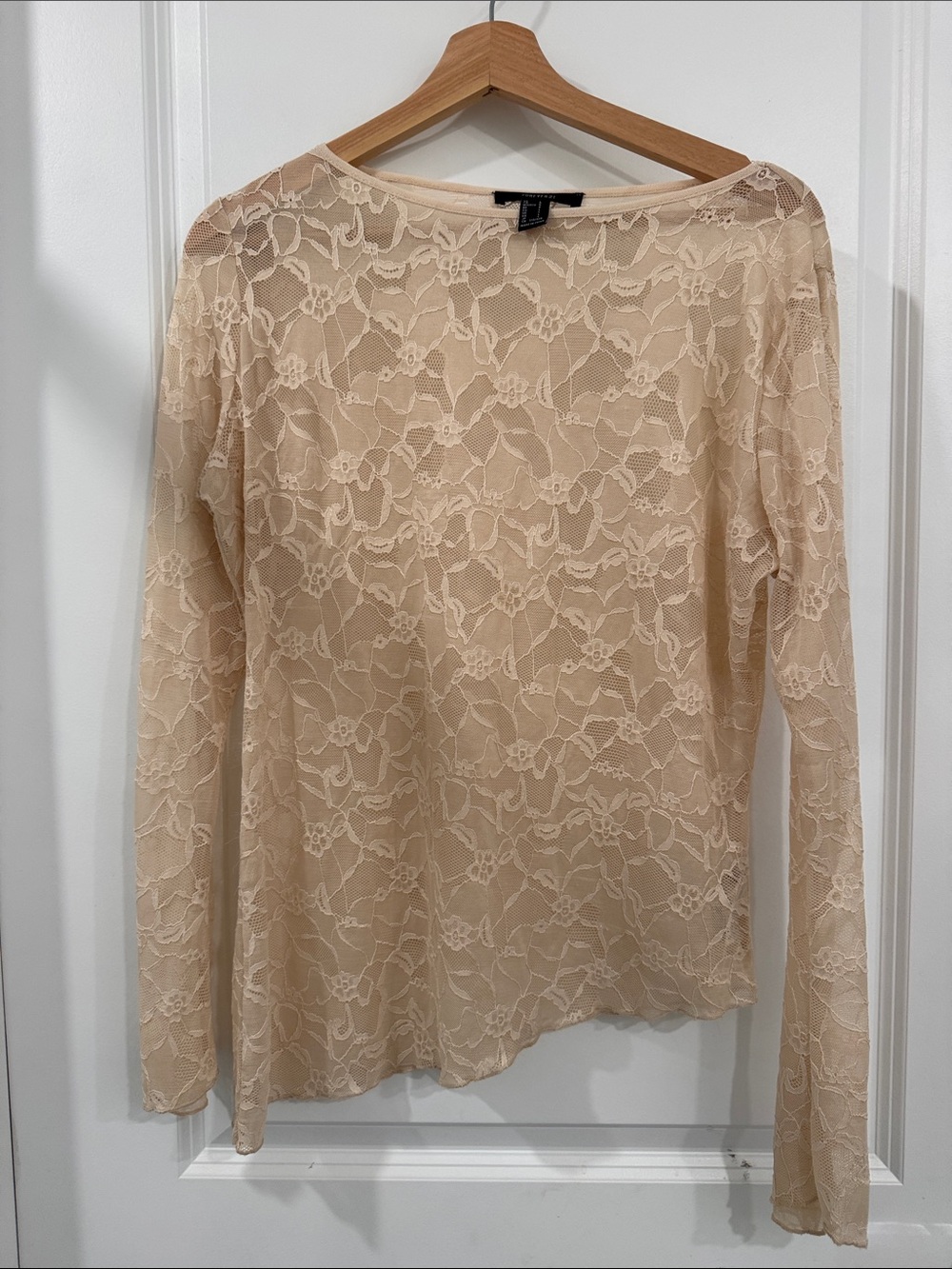 Forever 21 Asymmetrical Beige Floral Lace Long bell Sleeve Top